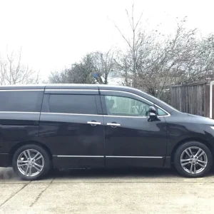 2012 Nissan Elgrand Highway Star 2.5L Auto Petrol 7-Seater - Image 8