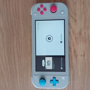 Switch Lite Sword and Shield Edition - Image 2