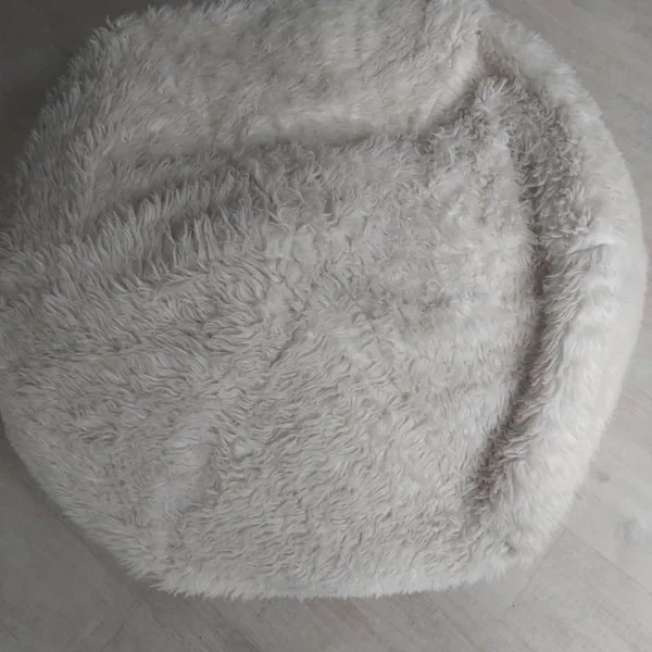 Cream beanbag