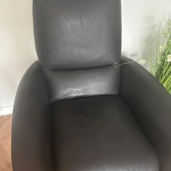 Reclining chair