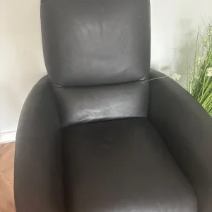 Reclining chair