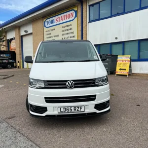 Volkswagen Transporter T5 60th Anniversary Sportline - Image 2