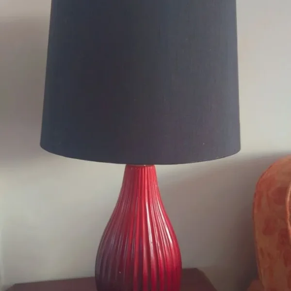 Elegant Table Lamp – Bulb Included