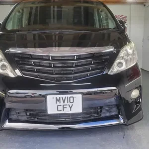 Toyota Alphard 2.4 black automatic 8 seater sunroofs fresh japanese import 2010 - Image 5