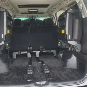 Toyota Alphard 2.4 black automatic 8 seater sunroofs fresh japanese import 2010 - Image 8