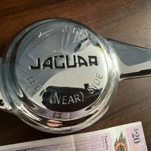 Jaguar wire wheel spinner - Image 6