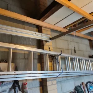 Triple tier aluminium ladder
