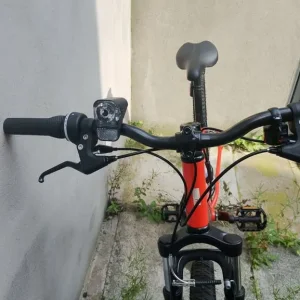 RockRacer Mountain Bike - Image 2