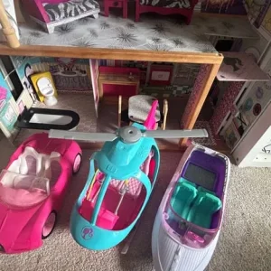 Large Dolls House - Image 4