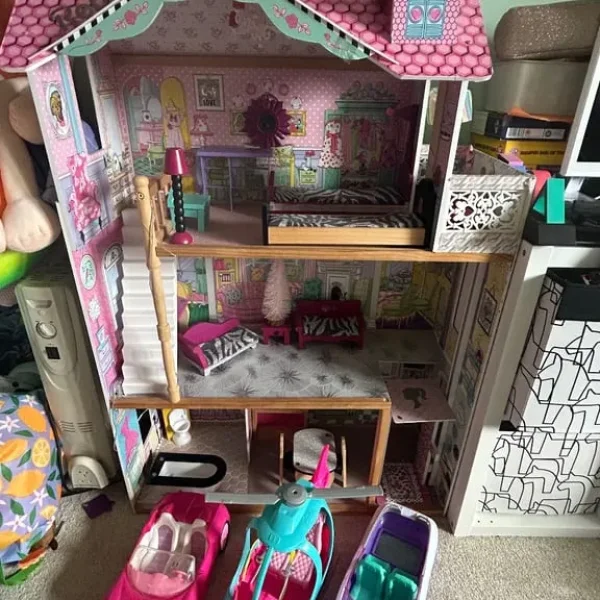 Large Dolls House