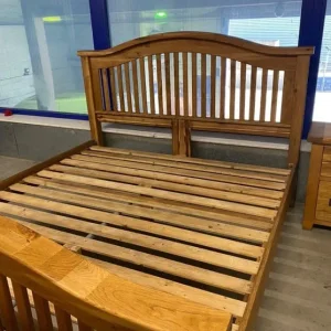 Rustic Solid Oak Super King Size Bed with Blanket Box and Bedside - Image 2