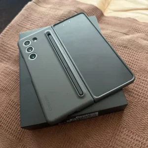 Samsung Galaxy Z Fold 5 256GB dual sim blue unlocked - Image 4