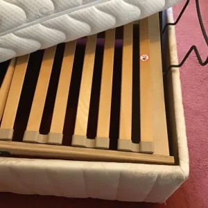 Electric adjustable bed and riser - Image 5