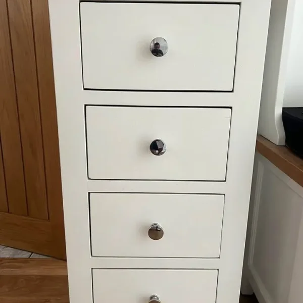 tall oak chest of drawers