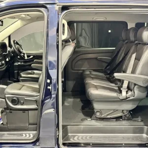 2018 Mercedes-Benz VITO 119 BLUETEC SPORT 2.1 119 BLUETEC SPORT Automatic Combi Van Diesel Automatic - Image 8