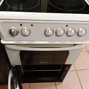 Hotpoint electric cooker - Image 3