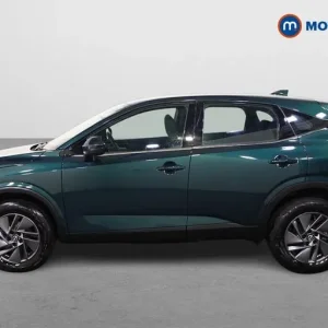 2024 Nissan Qashqai 1.3 DiG-T Acenta Premium 5dr with Xtronic Auto - Image 4