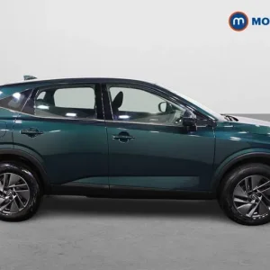 2024 Nissan Qashqai 1.3 DiG-T Acenta Premium 5dr with Xtronic Auto - Image 8