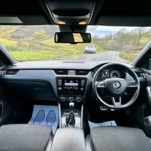2013 Skoda Octavia 2.0 TFSI vRS DSG Estate - Image 6