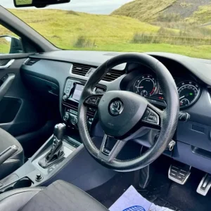 2013 Skoda Octavia 2.0 TFSI vRS DSG Estate - Image 7