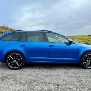 2013 Skoda Octavia 2.0 TFSI vRS DSG Estate - Image 8