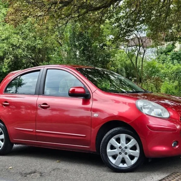 2012 Nissan Micra 1.2 Acenta 5-door hatchback