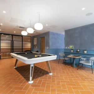 8-bed apartment with en-suite bedroom, study space, and gym in Halesworth, East Suffolk - Image 4