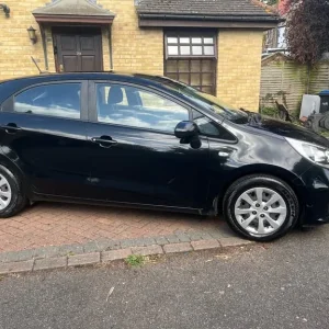 2016 Kia Rio CRDi 1.1L Hatchback - Image 3