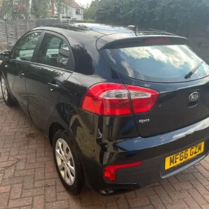 2016 Kia Rio CRDi 1.1L Hatchback - Image 6