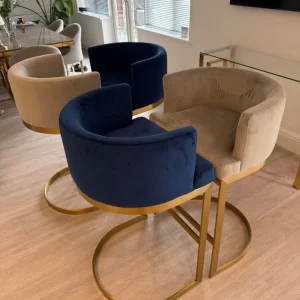 Set of Four Bar Stools – Like New