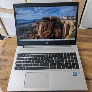 HP ProBook 15.6 inch Core i5 / 8gb ram / 256gb SSD Nvida Dedicated Graphics