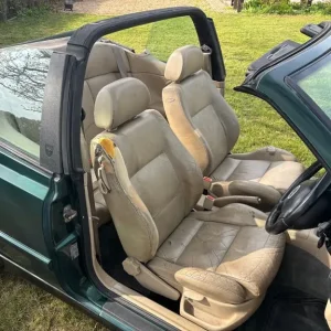 1999 VW Golf Cabriolet 2.0L Manual - Image 7