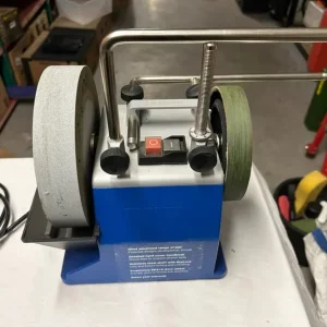 Tormek T-4 Wetstone Sharpening Station with Jigs and Ancillaries - Image 4