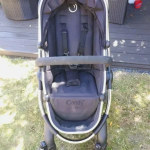 iCandy Peach Pushchair Stroller in Black Magic - Image 2