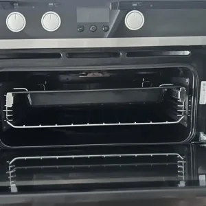 Whirlpool built under double oven - Image 3