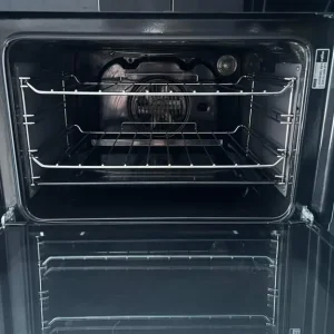 Whirlpool built under double oven - Image 5
