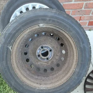 FIAT PUNTO 15" STEEL WHEELS WITH TYRE - Image 4