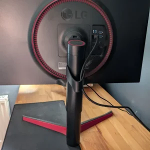 LG 27" 144Hz QHD Gaming Monitor - Image 2