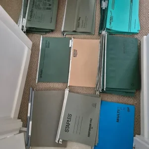 72 Foolscap and 4 A4 suspension files