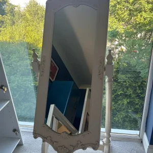 Freestanding Provencale style mirror - Image 3