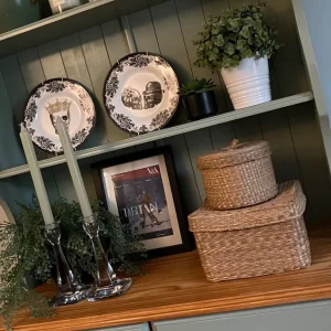 Hand painted Welsh Dresser - Image 4