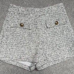 Women’s River Island Boucle Shorts Size 8 - Image 2