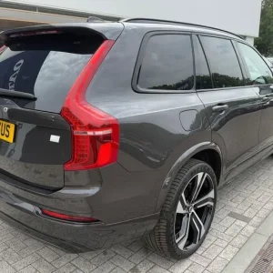 2024 Volvo XC90 2.0h T8 Plug-in Hybrid SUV - Image 7