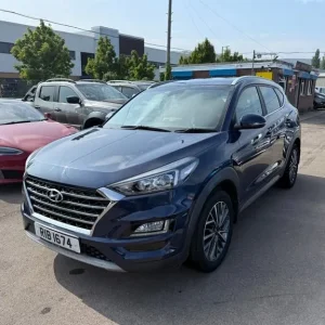 2019 Hyundai Tucson CRDi Premium Estate Diesel Manual - Image 3