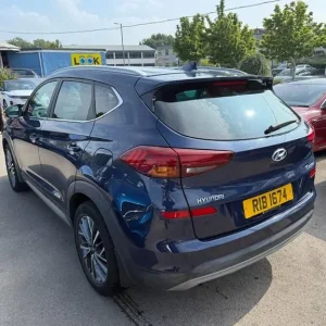 2019 Hyundai Tucson CRDi Premium Estate Diesel Manual - Image 4