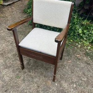 Armchair commode - Image 2