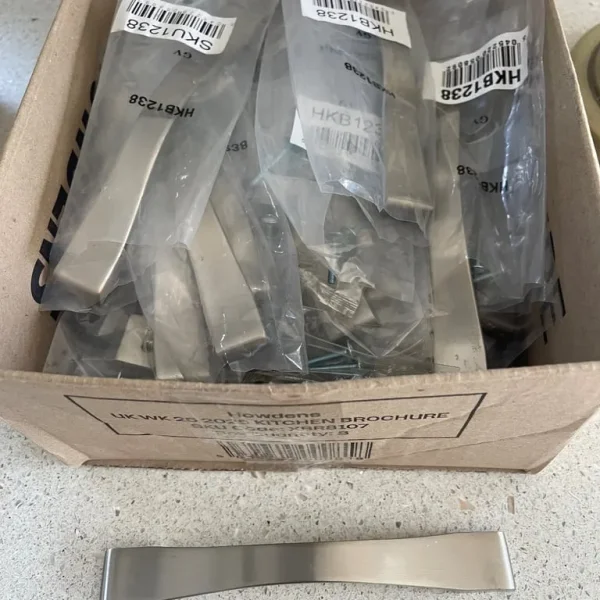 Howdens kitchen cabinet door handles
