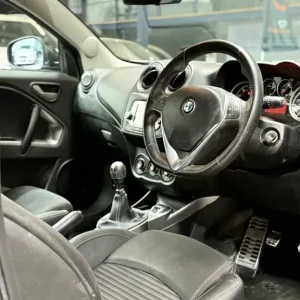2015 Alfa Romeo MiTo 875 TB TwinAir Junior Euro 6 (s/s) 3dr Hatchback Petrol Manual - Image 7