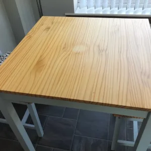 Table with 2 chairs - Image 4