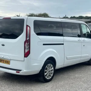 2019 Ford Tourneo Custom 2.0 320 EcoBlue Titanium Minibus Double Cab 5dr Diesel Manual L2 Euro 6 ... - Image 7